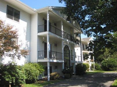 173 Main Street - T